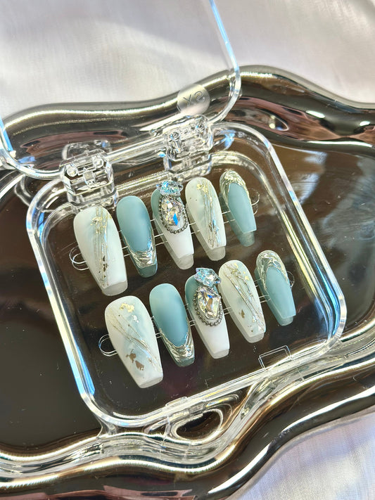 Crystal Waves